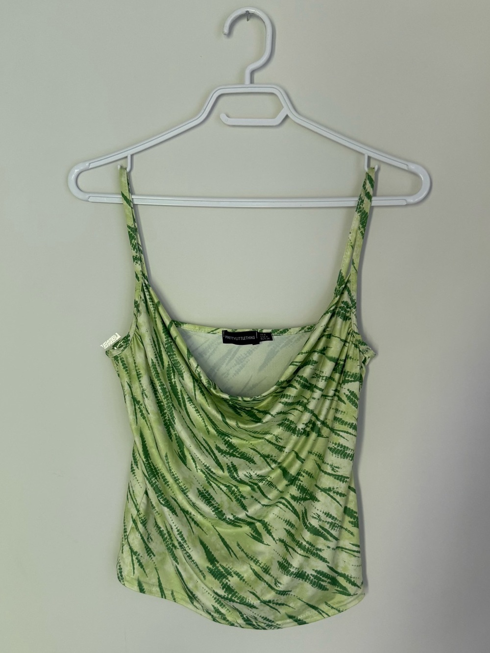 PrettyLittleThing Green Abstract Cowl Neck Cami Tank Top Size 4